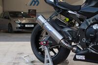 YAMAHA R1