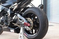 YAMAHA R1
