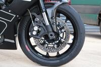 YAMAHA R1
