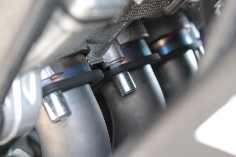 YAMAHA R1