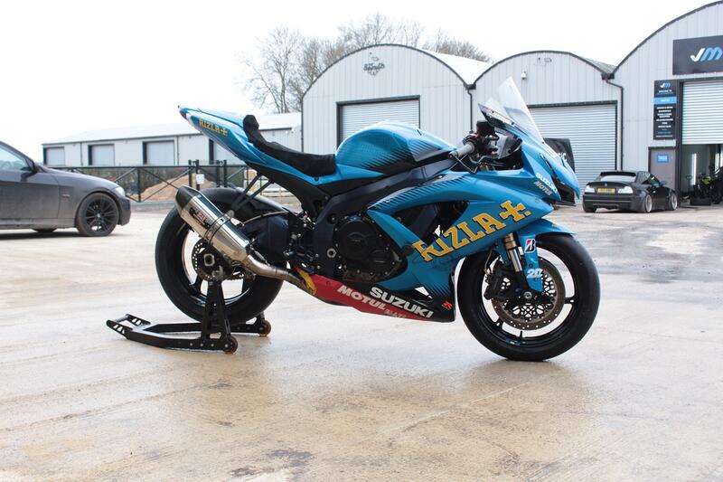 SUZUKI GSXR600