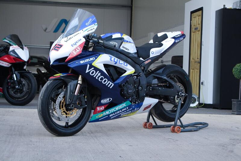 SUZUKI GSXR750