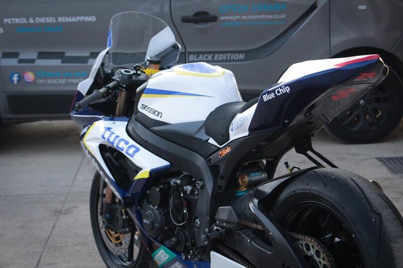 SUZUKI GSXR750