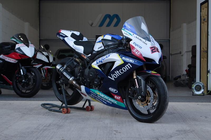 SUZUKI GSXR750