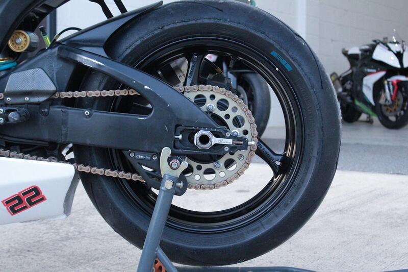 SUZUKI GSXR750