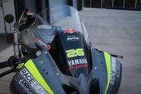 YAMAHA R6