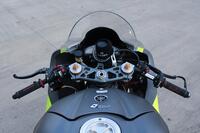 YAMAHA R6