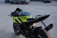 YAMAHA R6
