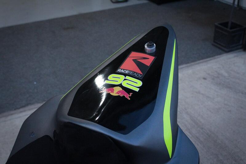 YAMAHA R6